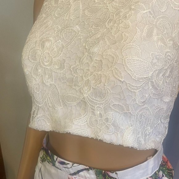 Beautiful Floral Two-Piece Prom Dress - Picture 5 of 6